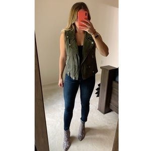 Suede vest